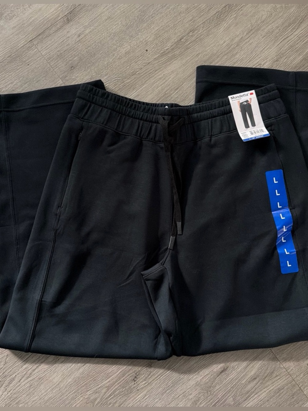 Mondetta women. Black Jogger Sweatpants with Drawstring